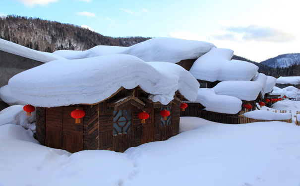 重庆出发国内旅游_【高端纯玩】哈尔滨+亚布力+雪乡+摩天风轮雪山越野车双飞6日游[五星酒店]