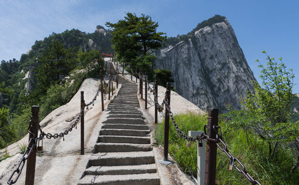 重庆去西安旅游线路价格/报价_华山/华清池/世园会双飞5日游