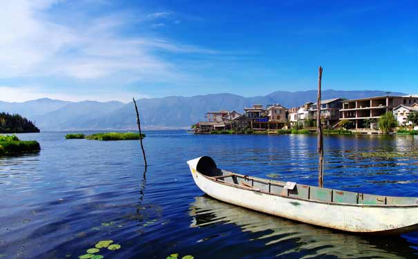 重庆到昆大丽旅游_昆明+大理+丽江双卧7日健康养生游[云南夕阳红旅游]<2019云南夕阳红老年团，昆大丽7天舒心健康养生游，西山+洱海+大理古城+丽江古城+束河古镇+东巴秘境+花语牧场>