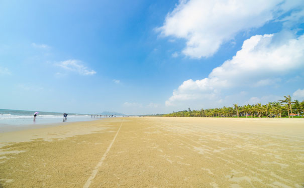 重庆出发自驾旅游_重庆到广东茂名浪漫海岸、放鸡岛、三娘湾自驾6日旅游团<重庆出发到广东放鸡岛、三娘湾、浪漫海岸来一场6日度假旅游！>