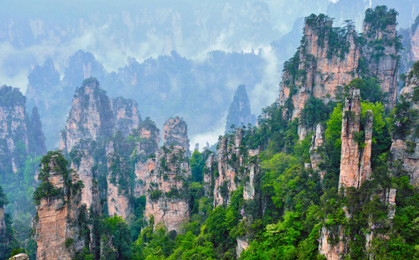 重庆到湖南旅游_张家界袁家界凤凰古城单座单卧火车五日旅游团