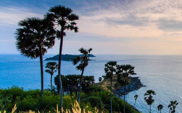 重庆到普吉岛旅游_泰国普吉岛旅游[6/7天+重庆直飞+1/2天自由活动+夏日普吉]<泰国普吉岛旅游路线,全程1天自由活动+2个半天自由活动,全程入住海边泳池酒店,享受夏日普吉岛度假!>