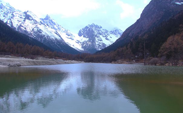 重庆到四川旅游_【川西冬游】毕棚沟+坪头羌寨+都江堰汽车3日游