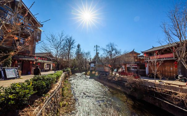 重庆出发国内旅游_【绚烂花开】丽江+香格里拉4晚5天纯玩游[雪山]