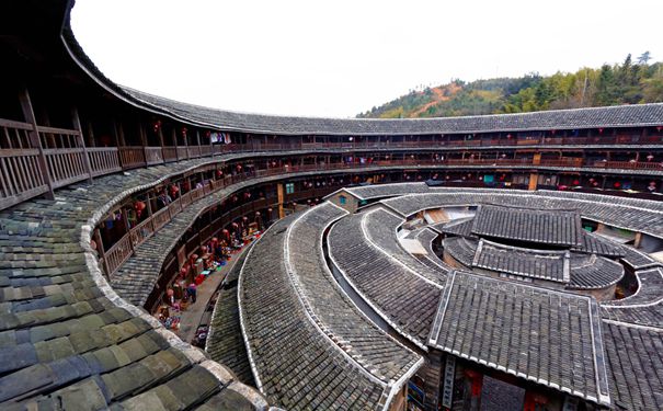 [毕业旅行]厦门鼓浪屿+土楼+东山岛双飞5日旅游