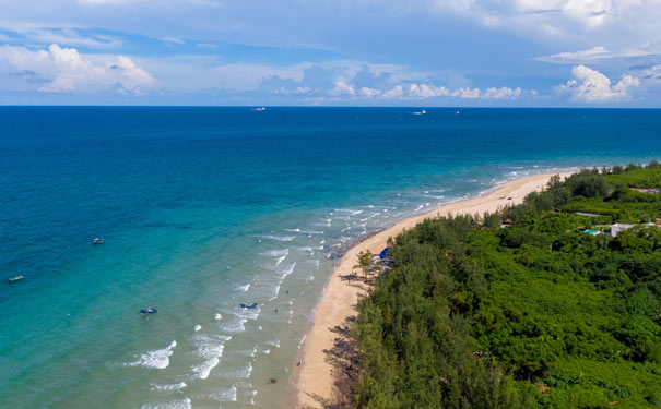 重庆到北海旅游_[纯玩]北海+涠洲岛半自由5日旅游<纯玩广西北海涠洲岛旅游线路，全程0购物0自费，全程一线海景酒店+特色帆船出海，高端小包团！>