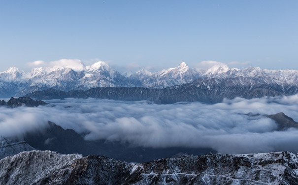 重庆出发冰雪旅游_[冬季冰雪]四川牛背山+柳江古镇二日游