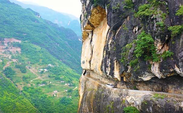 重庆周边旅游_[渝东北]重庆自驾巫溪红池坝+兰英大峡谷+令牌石四日旅游[壁挂天路]<重庆自驾旅游，自驾穿越渝东北，游巫溪红池坝+兰英大峡谷壁挂公路+网红令牌石+汉风神谷+双坪悬崖天路等！>