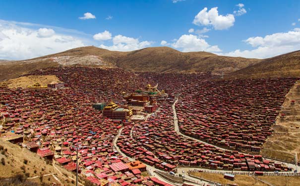 重庆出发自驾旅游_[色达自驾]重庆自驾色达五明佛学院四日旅游<重庆自驾旅游，自驾色达四日游，游色达五明佛学院+天葬台+塔公草原+墨石公园等，佛国之下洗涤身心！>