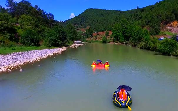 重庆到懒坝旅游_[纯玩]重庆周边武隆懒坝+涪陵大田湿地+武陵山二日游[木棕河漂流]<重庆周边游，汽车二日游，游武隆+涪陵，含武陵山森林公园+懒坝禅境度假区+木棕河漂流+大田湿地公园，赠送高山蔬果！>