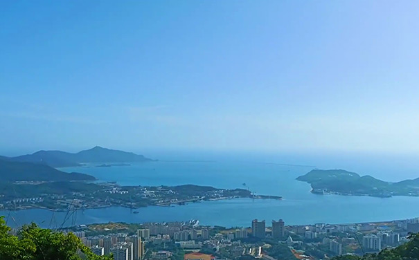 重庆到海口旅游_[海滨之旅]广东+广西+海南双飞八日旅游[海花岛+三亚+南极村+鼎龙湾]<海滨旅游，广东+海南+广西，1晚海花岛海景房，环线游湛江+鼎龙湾+南极村+梧州+海花岛+三亚+兴隆+博鳌+海口！>